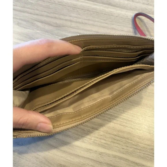 Coach Signature C Canvas Wristlet Wallet Red Leather Trim - Picture 4 of 4